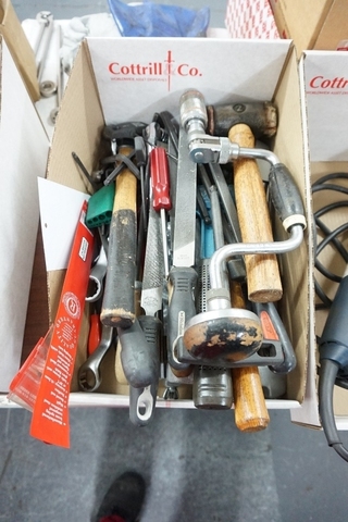 Hand Tools and Electric Deburring Tool