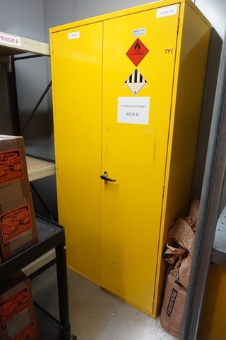 (4) Safety Cabinets