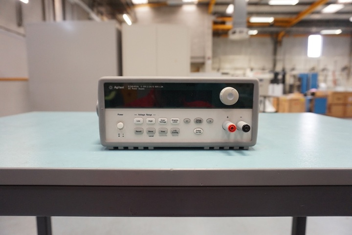 Agilent E3545A 0-35A 2.2A/0-60V, 1.3A DC Power Supply