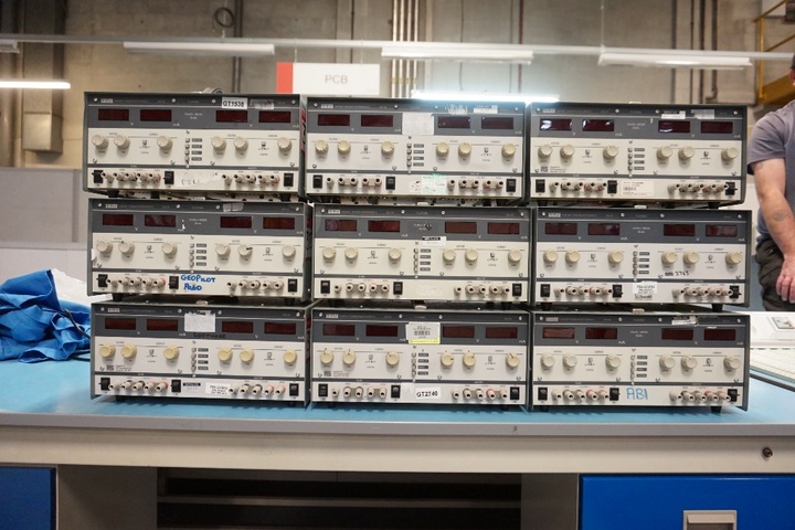 (9) Tti Thurlby Thandar PL320QMD 32V 2A Quad Mode Dual Digital Bench Power Supplies