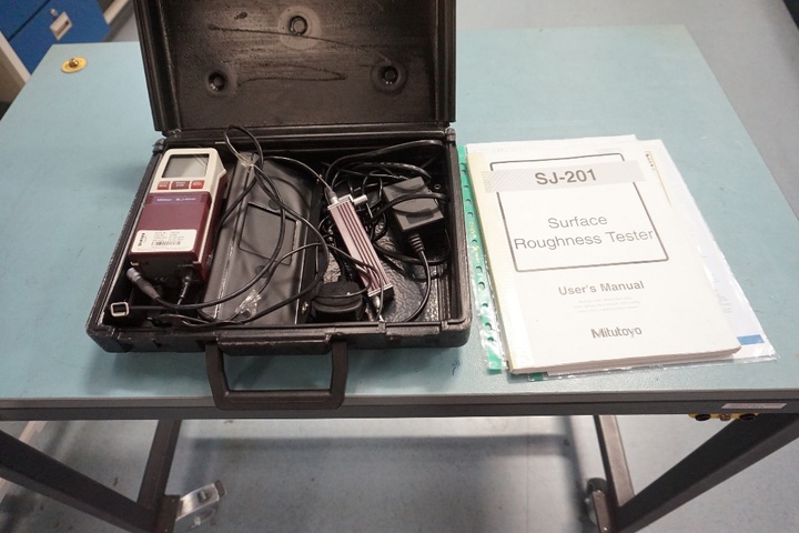 Mitutoyo SJ-201 Surface Roughness Tester