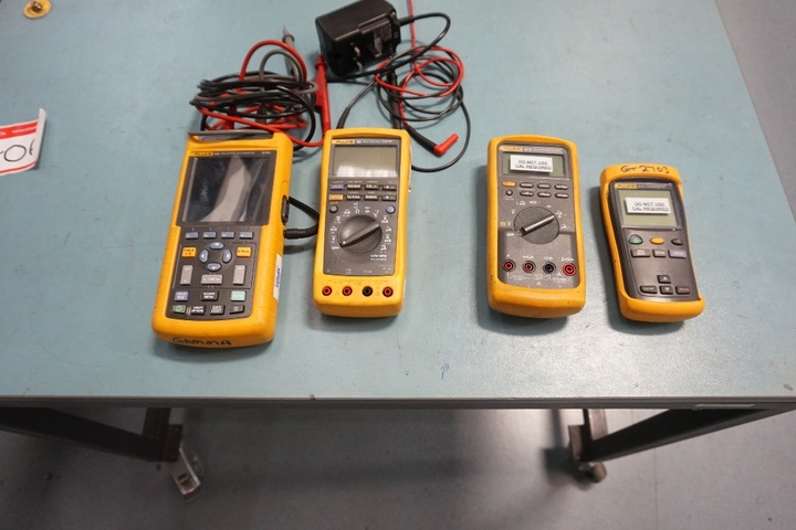 Fluke 123 Scopemeter, Fluke 189 True RMS Multimeter, Fluke 87V True RMS Multimeter, Fluke 51II Thermometer