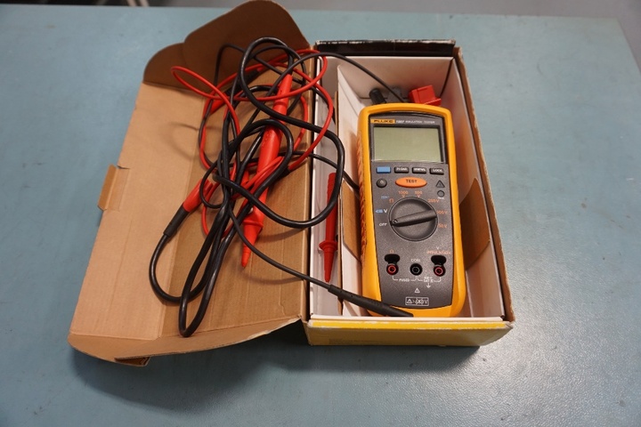 Fluke 1507 Insulation Tester