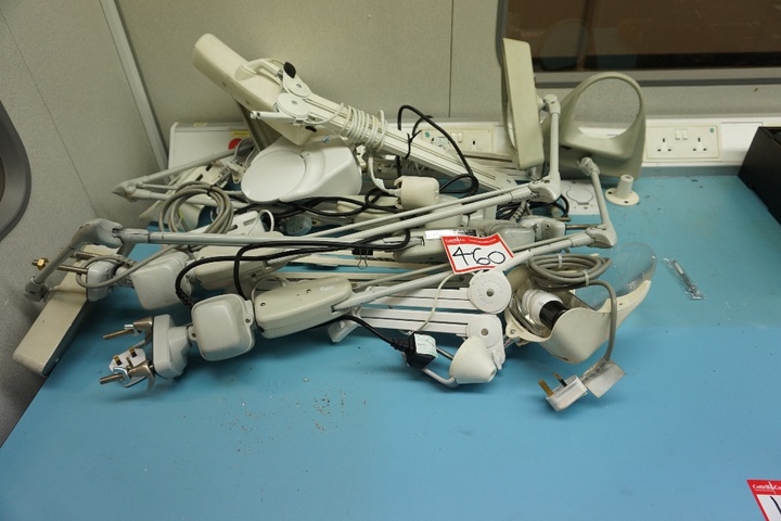 (8) Various Magnifying Lamps