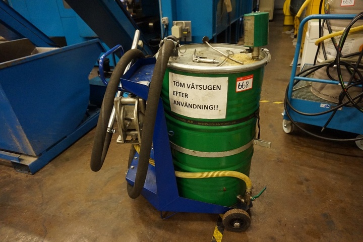 (2) Air Vacuum Pumps on Mobile Trolley