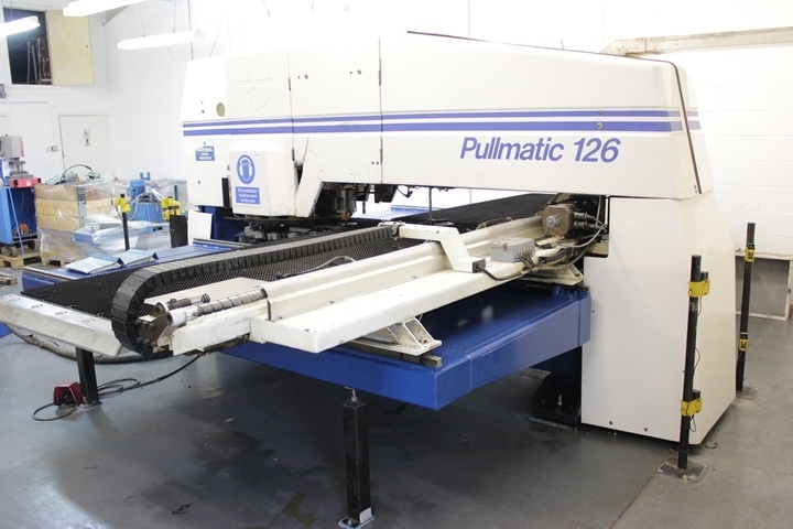 Pullmax Pullmatic 126 30 ton Punch Press with C400 PC Control