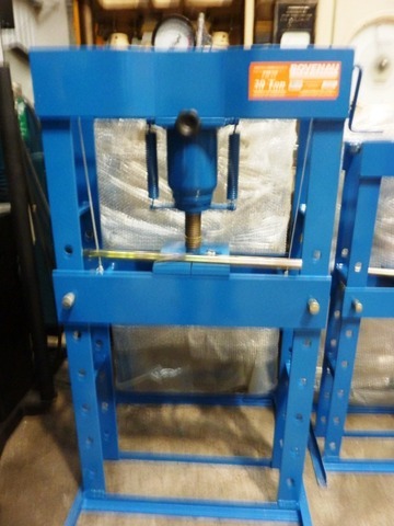 Unused Boveneau Portable 15ton Manual Hydraulic Press