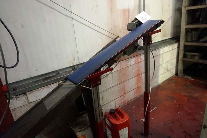 Conveyor Suitable for Press