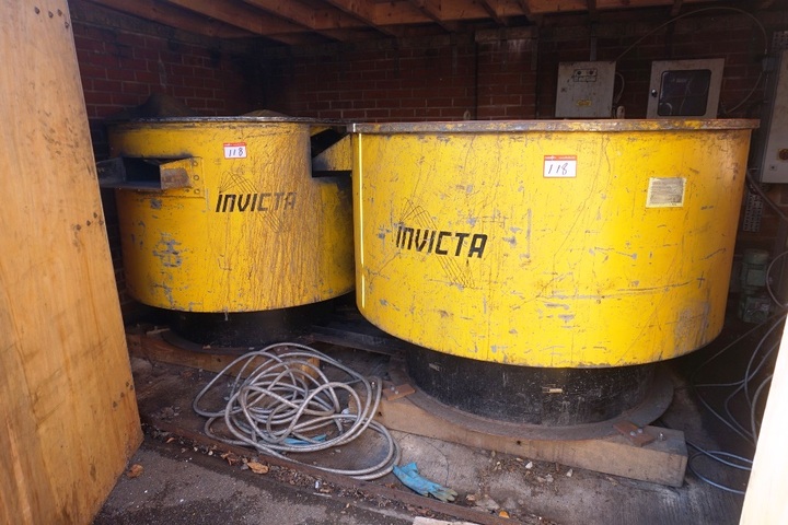 Invicta Superior Deburring Machine & Dryer