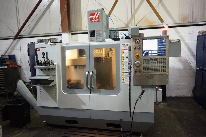 Haas VF-2DCE Machining Centre