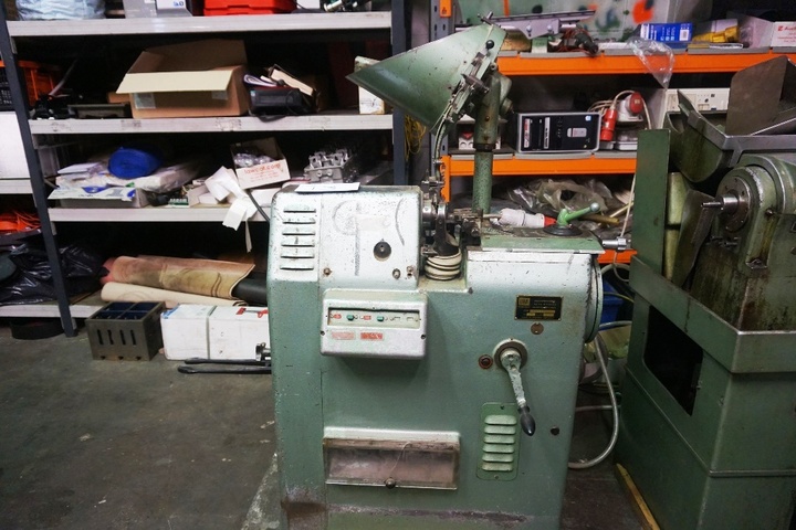 LIBA Button Hole Drill Machine