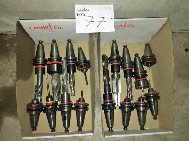 (16) BT40 Tool Holders