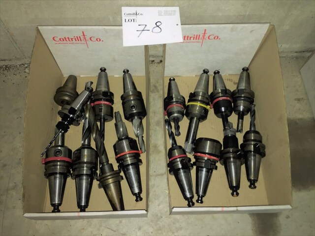 (16) BT40 Tool Holders