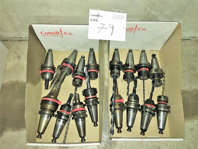 (16) BT40 Tool Holders