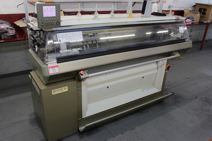 Shima Seiki SES122-S Computerised 7 Gauge Flatbed Knitting Machine