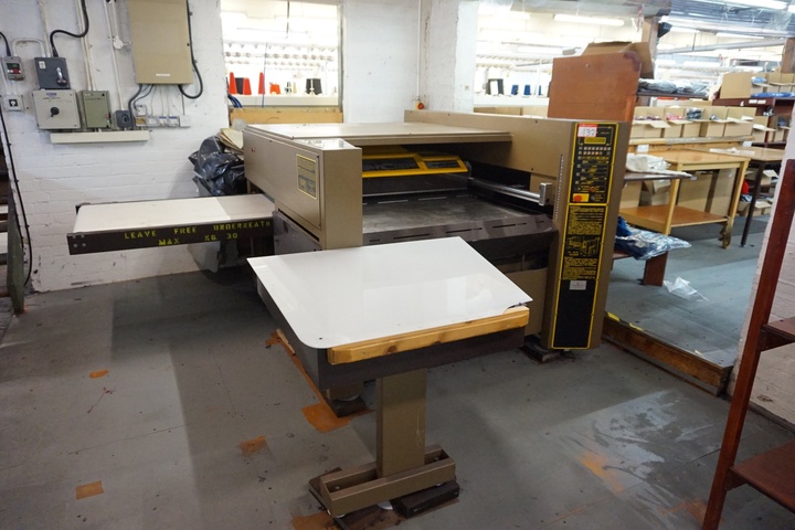 Bierrebi TA103 Programmable Cloth Cutter