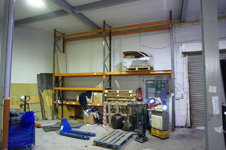 Qty of Dexion Boltless Pallet Racking (Approx. 12 Uprights) and Qty of Beams