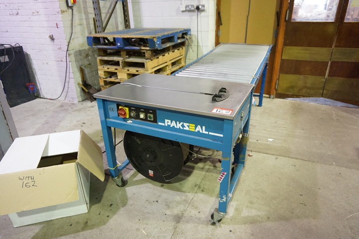 Pakseal TP-202-44 240V Banding and Strapping Machine