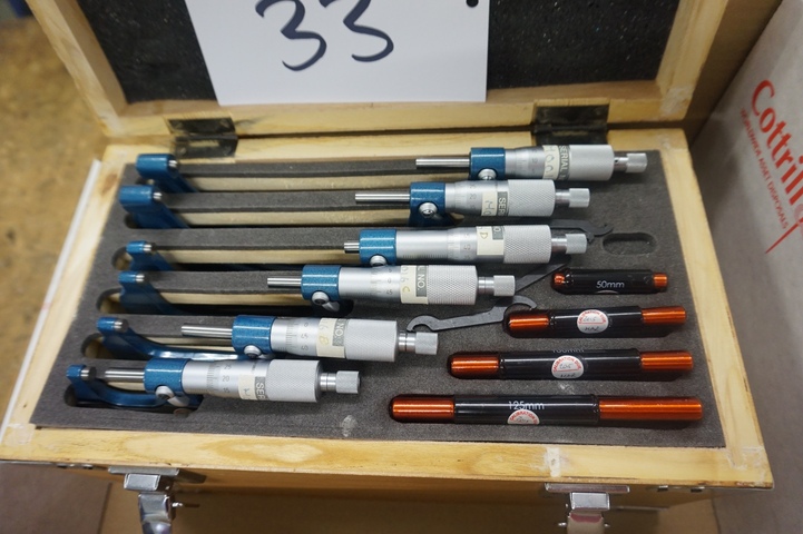 Set of Outside Micrometers 0 -150mm