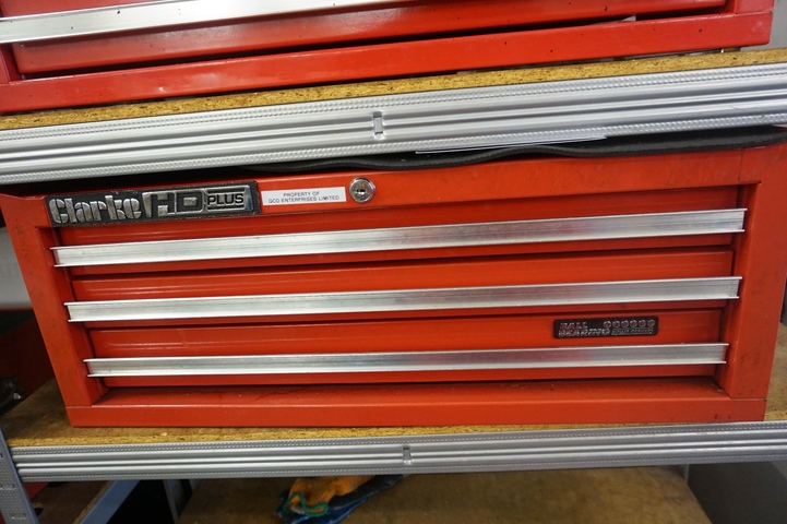 Clarke HD Plus 3 Draw Tool Box