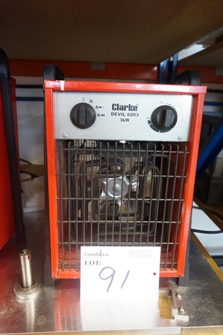 250 Volt Clarke Devil – 6003 Electric Heater