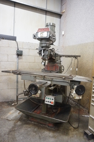 KR–V3000SLV Milling Machine
