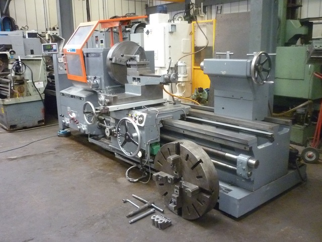 Binns & Berry Trident L1000 Lathe