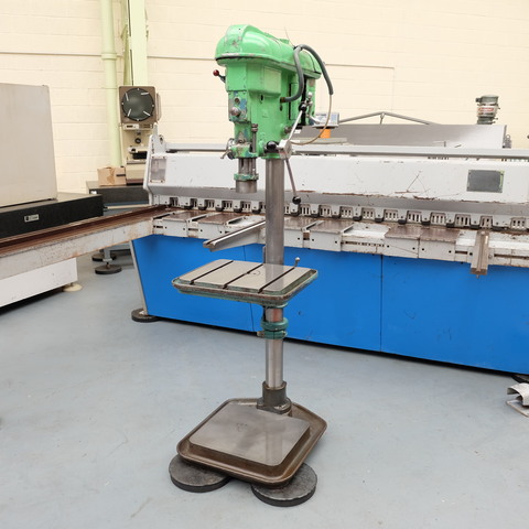 Fobco 7/Eight Pillar Drill