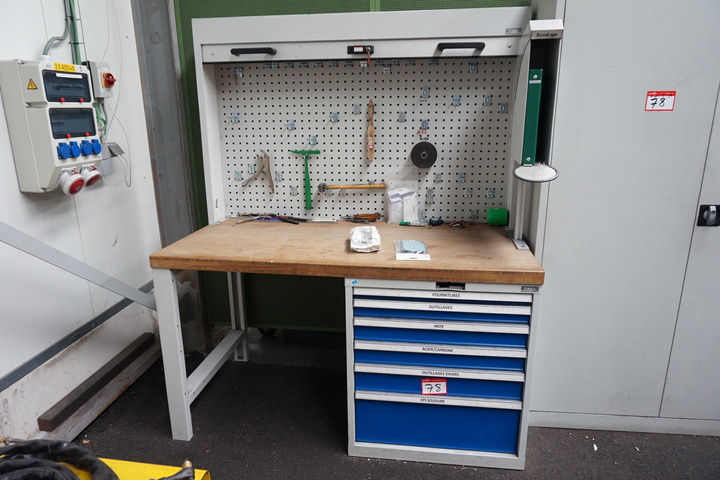 Bench with 6 Drawer Cabinet