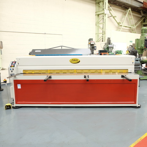 MORGAN RUSHWORTH Model RGMS 3050/2 Power Guillotine