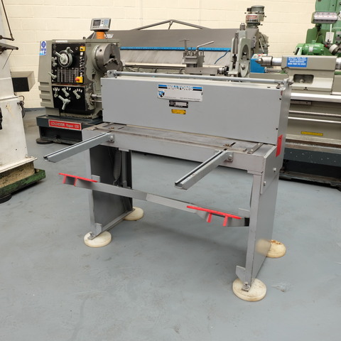 WALTONS Model UTG/40/16 Treadle Guillotine