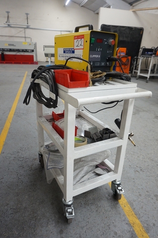 Cutlass Clipper 8 Stud Welder