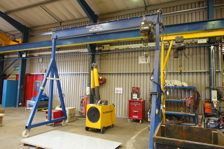 Lifting Frame with Yale 2-Ton Electric Hoist