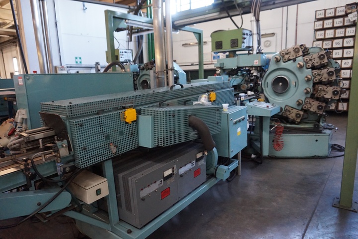 VAN DAM 565 MTO/UV, 6 Color Dry Offset Cup Printing Machine