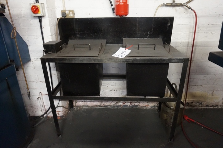 Quenching Tanks 4ft x 19’’