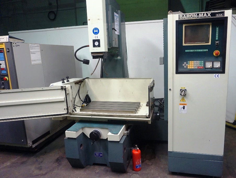 Baron-Max KE-550 ZNC Manual ZNC EDM Machine