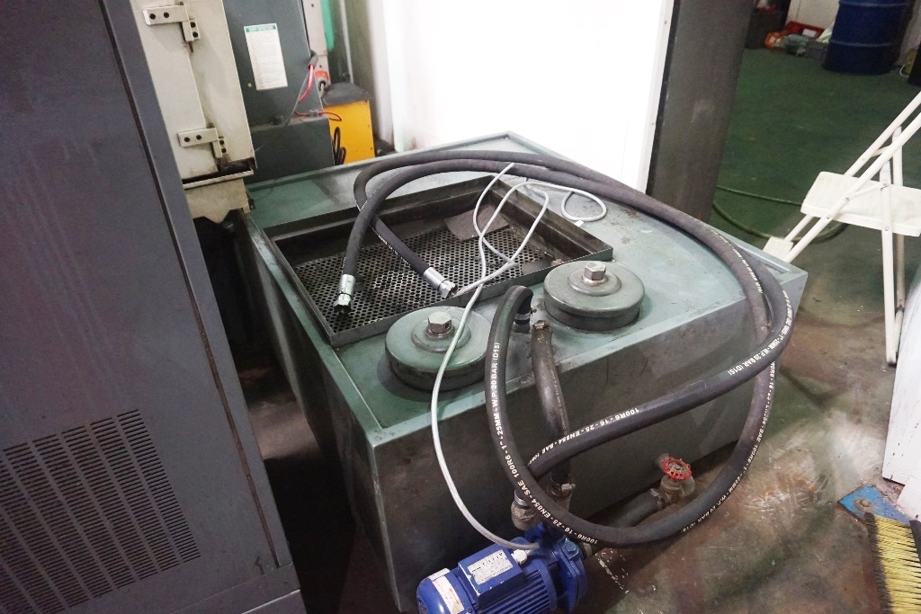 Baron-Max KE-550 ZNC Manual ZNC EDM Machine