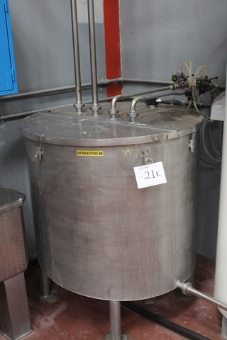 Stainless Steel Tank with Mesh Filter, Pump and Double Cabinet