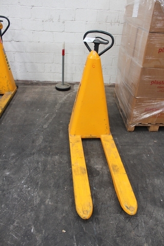 Jungheinrich AMX10E Battery Assisted Pallet Truck