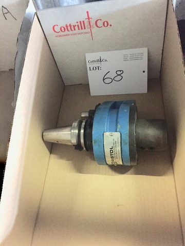 (1) x Bristol BT40 Through Tool Coolant Adaptor