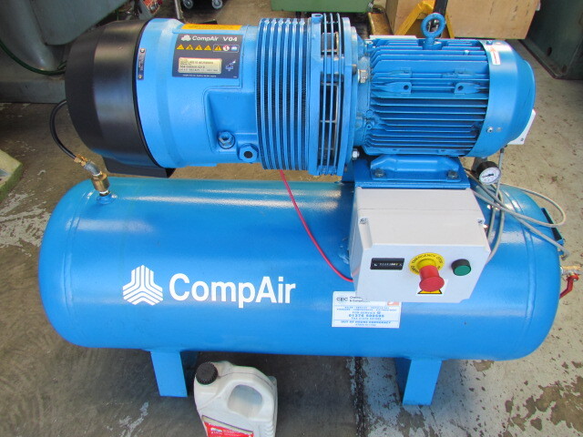 Compair VO4 Screw Type Compressor