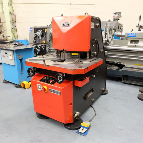 Amada FiM Type Versa 204 Variable Angle Notching Machine