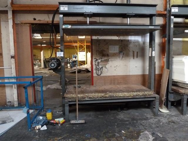 Hydraulic Single Daylight Twin Ram Platen Press