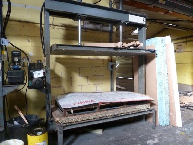 Hydraulic Single Daylight Twin Ram Platen Press