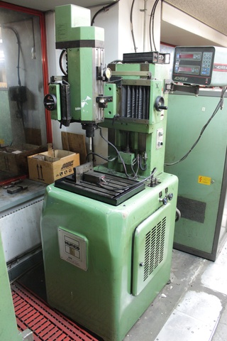 Hurco 425 MK2 30/10 Wire Eroding EDM Machine