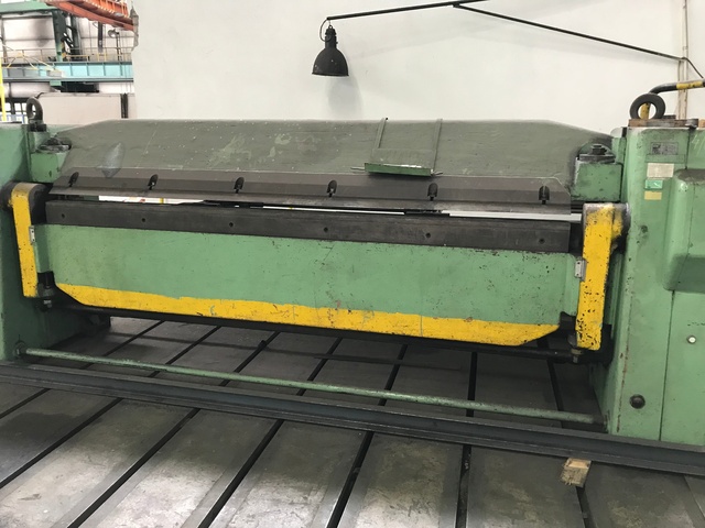 TOS XOM 3000 x 4B Folder