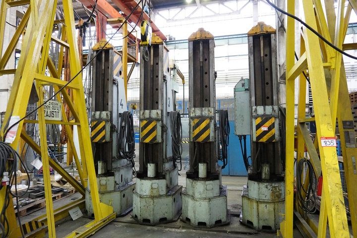 (4) Powered Steady's for Borers