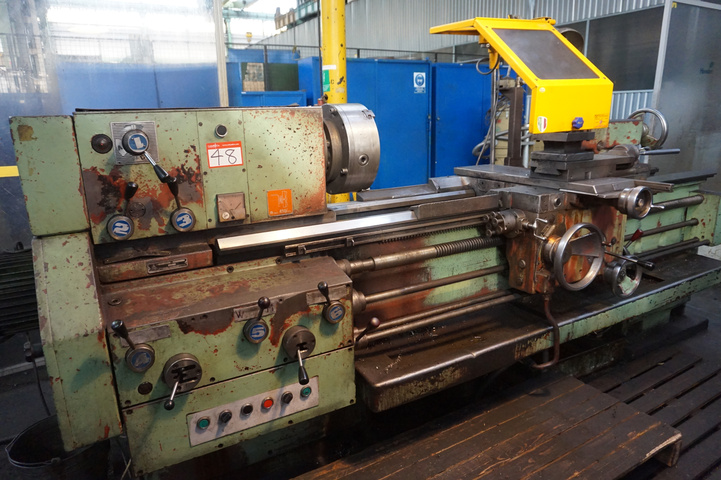 TOS SU50 Lathe