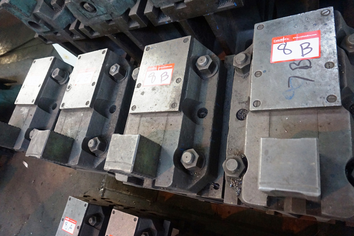 Chuck Jaws with Riser Plates for CKD Blansko VTL