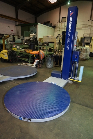 Robopac Masterplat Pallet Wrapper